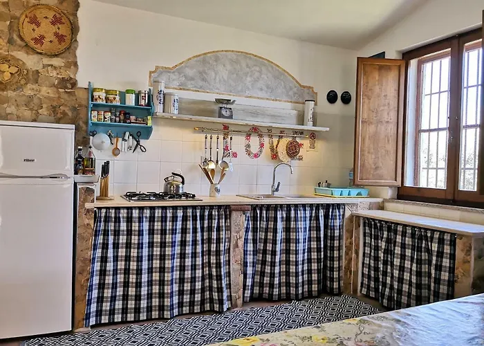 Walter Tatil Evi Oliena